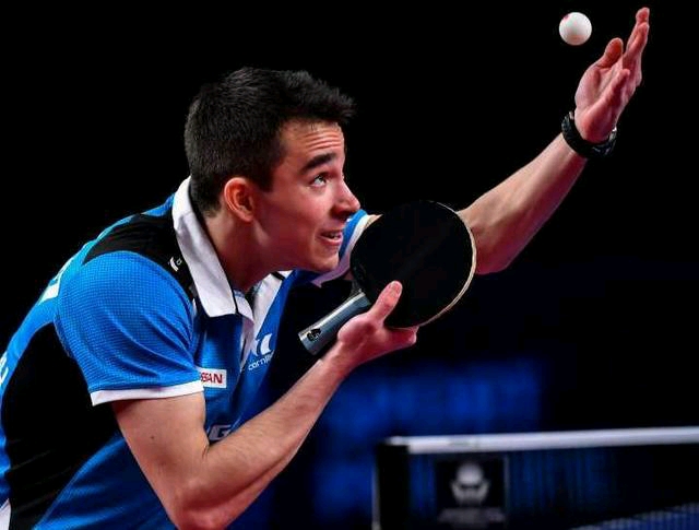 他崛起的中 他崛起的中