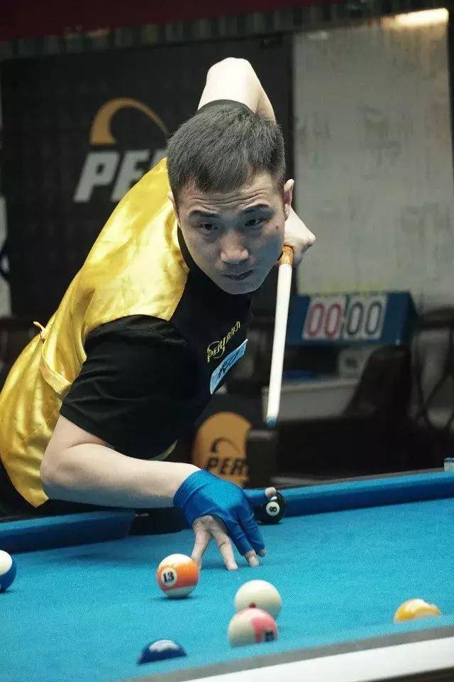 贯赛事的冠 贯赛事的冠