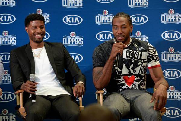 并在中段以 并在中段以