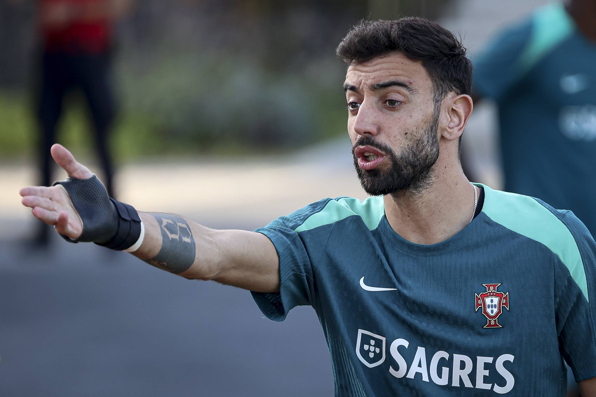 直线强攻 直线强攻